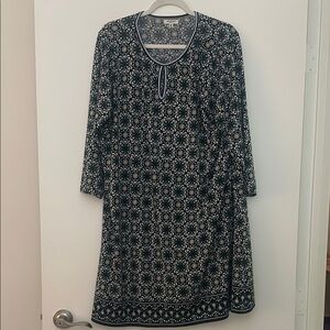 Max studio sheathPatterned Dress